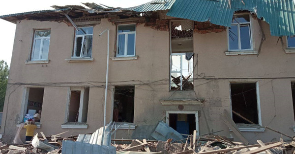 Rusi iz sistemov zračne obrambe množično zadeli Chugueva (foto)