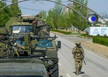Rusi obstreljenih ZNPP kljub prisotnosti inšpektorjev IAEA na njenem ozemlju