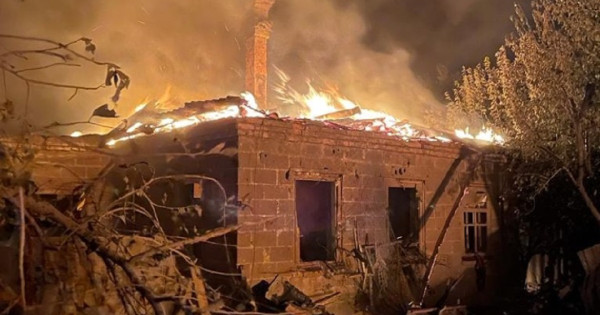 Rusi ubili dve osebi v množičnem napadu na Kramatorsk (video)