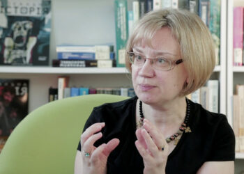"Rusom moramo pomagati, da ponovno preberejo svoje klasike." Iryna Starovoyt v "Brez bromina"