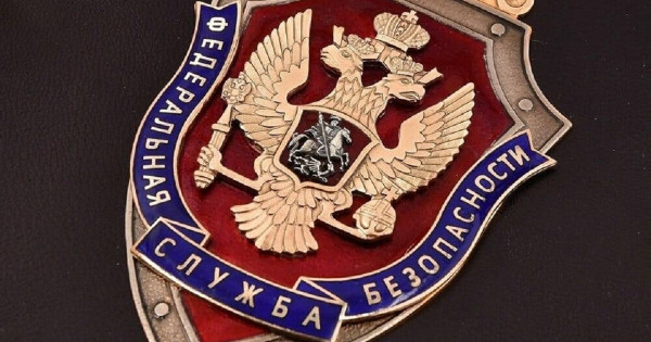 SSU prikazuje priročnike FSB o "ustreznem pokritju" vojne v Ukrajini
