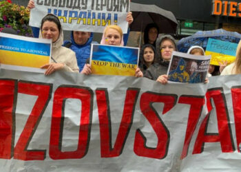 Sorodniki branilcev Azovstala bodo šli na shod v Lviv