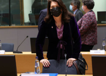 Švedska napovedala zavrnitev dobave orožja Ukrajini