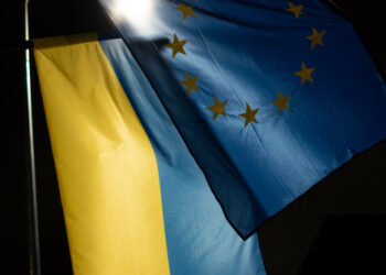Svet EU je odobril dodelitev 500 milijonov EUR za vojaško pomoč Ukrajini