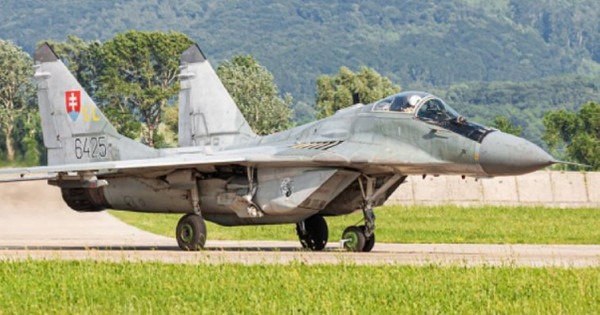 Ukrajina lahko zaradi sporazuma med Slovaško in Poljsko dobi slovaška letala MiG-29