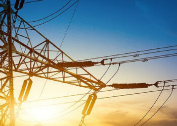 Ukrajinci naj zvečer zmanjšajo porabo električne energije