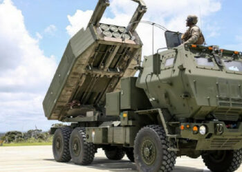 V Ukrajino so prispeli prvi ameriški raketni sistemi HIMARS