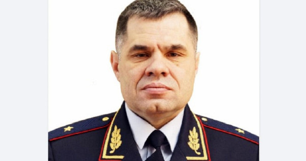 V jedrski elektrarni v Černobilu je 100.000 000 000 000 000 000 000 000 000 000 000 000 000 000