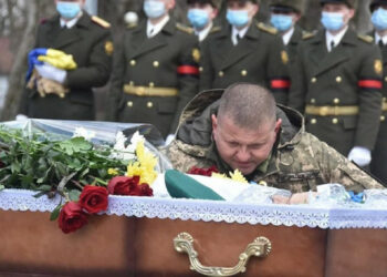 Vrhovni poveljnik oboroženih sil Ukrajine je imenoval število mrtvih ukrajinskih branilcev