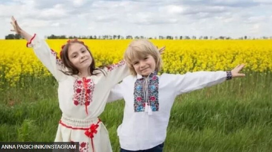 Vsiljivci se pripravljajo, da ujamejo otroke in starejše iz regije Kherson.