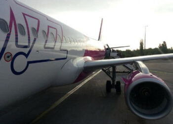 Wizz Air nizkocenovni letalski prevoznik po kritikah premislil o nadaljevanje letov v Rusijo