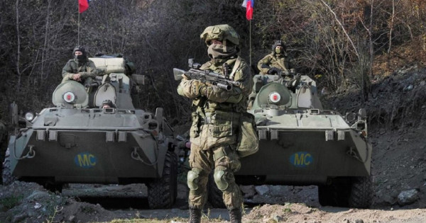 Za zatiranje izgredov v ruski vojski organizirajo demonstracijske kazni.