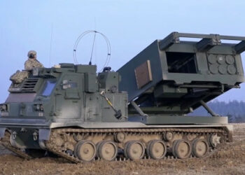 Zaluzhny je pokazal video M270 MLRS "roboti" na frontnih črtah
