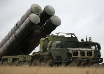 Zaradi pomanjkanja orožja so Rusi začeli pogosteje uporabljati zamujane rakete S-300
