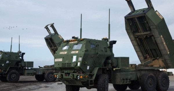 Združene države bodo v Ukrajino prenesle dodatne raketne sisteme HIMARS