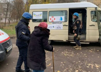 Prebivalce regij Kherson in Mykolaiv so pozvali, naj prostovoljno evakuirajo