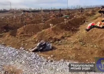 V bližini Mariupola se je pojavil nov sektor množičnih grobiš