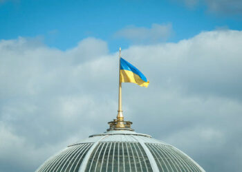 Verkhovna Rada sprejela zakon o zaščiti ukrajinskega finančnega sistema pred Rusijo