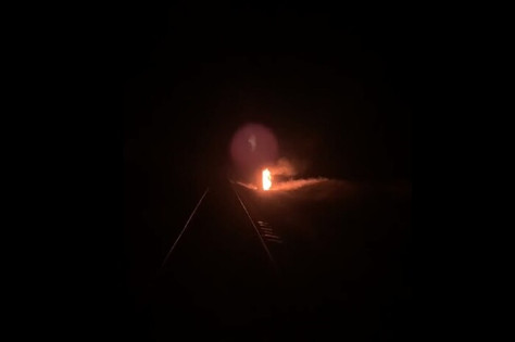Partizani zažgali avtomatsko opremo na železnici v bližini Luhanska (video)