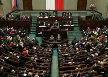 Poljski Sejm priznal Rusijo kot državni sponzor terorizma