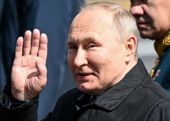 Sodišče v Haagu lahko sproži osebno preiskavo proti Putinu
