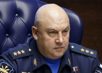 Valery Zaluzhny je opisal poveljnika ruske vojske.