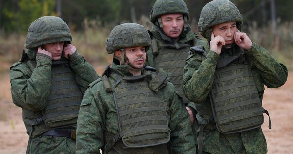 Britanska obveščevalna služba je govorila o načrtih Rusije za razširitev vojske