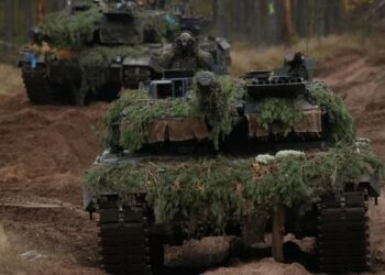 Evropska »tankovska koalicija« bo v Ukrajino prenesla okoli 80 tankov Leopard 2, – Spiegel