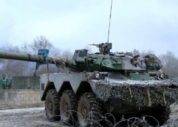 Francija bo Ukrajini predala bastionske oklepnike in lahke tanke AMX-10RC