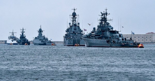Rusija umaknila svojo floto iz Novorossiyska zaradi grožnje s stavkami iz Ukrajine