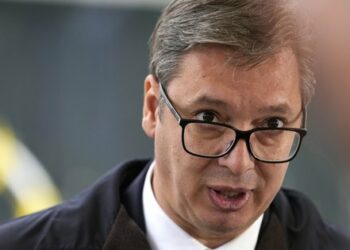 Srbski predsednik je Rusijo pozval, naj neha rekrutiranje Srbov za vojno
