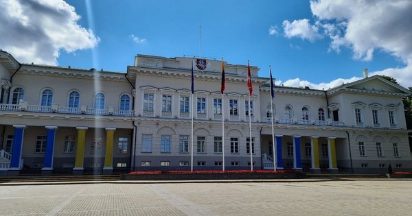 Zelensky je glavno mesto Litve, Vilna, podelil naslovu "Odrešenikovo mesto"