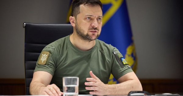 Zelenskyy je pozval, naj Ukrajini zagotovi rakete F-16 in lovska letala na naslednjem Ramsteinu