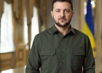 Zelenskyy sprejel sankcije proti vojaškim prevoznikom in logistikom okupatorja