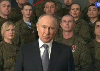 V Donbasu so utegnali okupatorja, ki je v Putinovem novoletnem pozdravu zaslišal