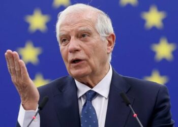 Josep Borrell pozval EU, naj Ukrajini poda strelivo iz vojaških zalog