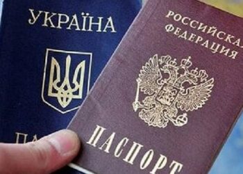 Rusi zasežejo ukrajinske potne liste od prebivalcev zasedenih ozemelj