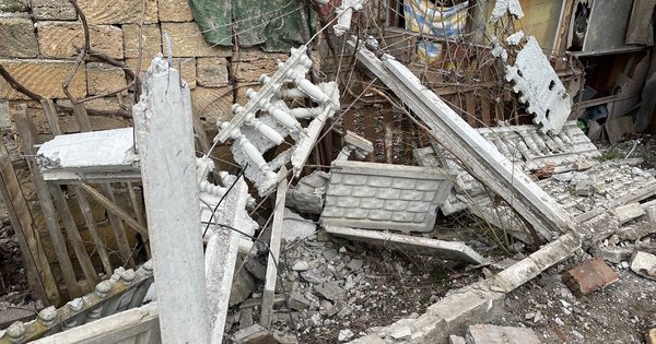 Ruska artilerija ubila poročen par v regiji Kherson