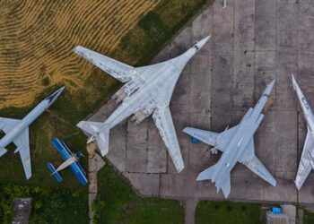 Ruski projektni inženir bombnika Tu-160 je pobegnil v ZDA