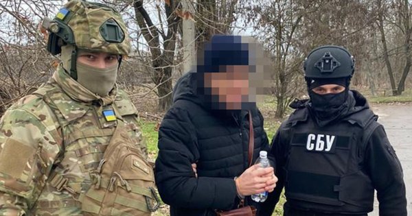 SBU pridrža direktorja oglaševalskih agencij za pripravo psevdo referenduma v Khersonu