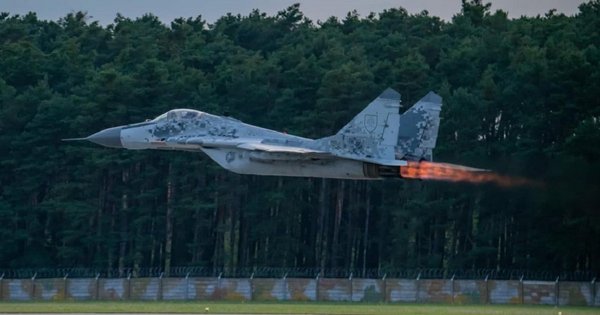 Slovaška bo začela pogajanja o prenosu borcev MiG-29 v Ukrajino