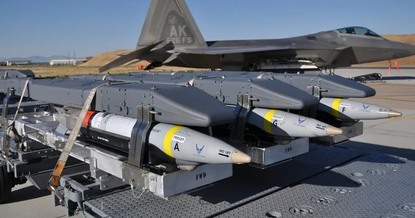 Ukrajina obljubila, da ne bodo napadli ruskega ozemlja z raketami dolgega dosega