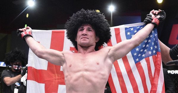 Грузинський боєць UFC після перемоги над росіянином крикнув «Слава Україні!»