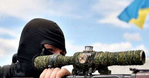 В мережі показали, як снайпери ГУР ліквідовують росіян під Бахмутом