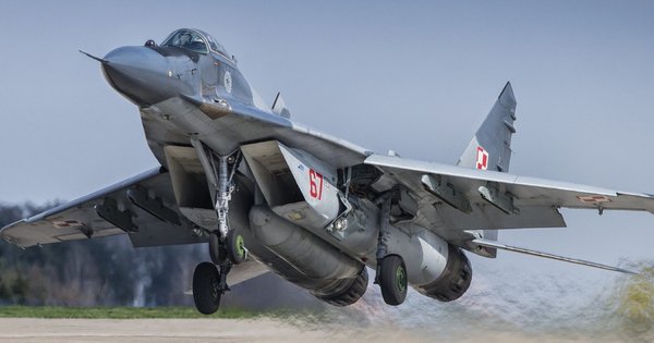 Польща передасть Україні перші 4 винищувачі МiГ-29