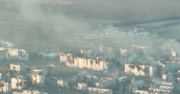 Росія продовжує штурмувати Бахмут і готується відновити наступ на Вугледар