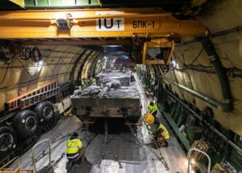 Україна отримала від Норвегії вісім танків Leopard 2