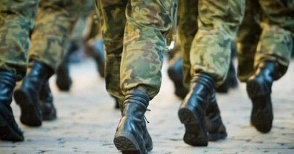 На Луганщині росіяни ставлять на військовий облік 16-річних хлопців