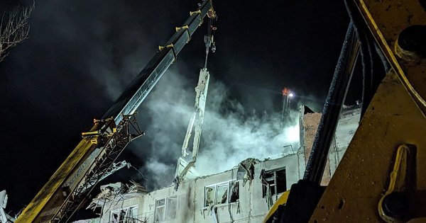 Рятувальники дістали тіла ще двох жертв удару росіян по Слов’янську (відео)