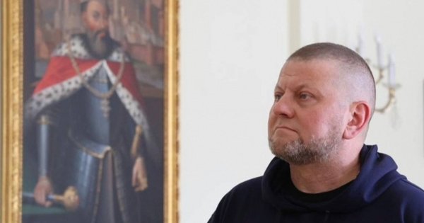 Валерій Залужний прибув до Львова з неанонсованим візитом. Фото дня